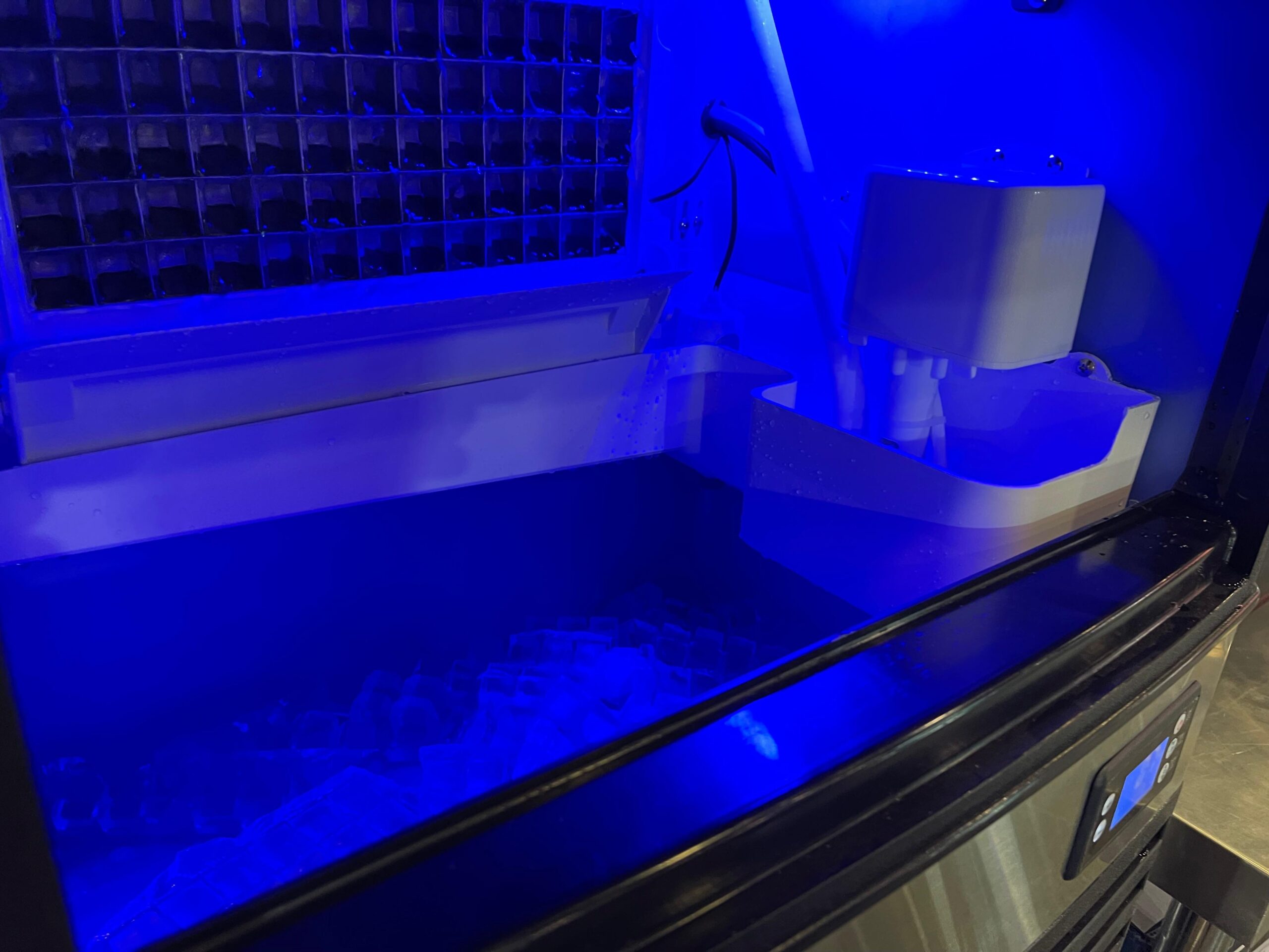 Máquina Fabricadora de Hielo Migsa FHME-55C | 55 kg Diarios con Depósito de 12 kg - Imagen 7